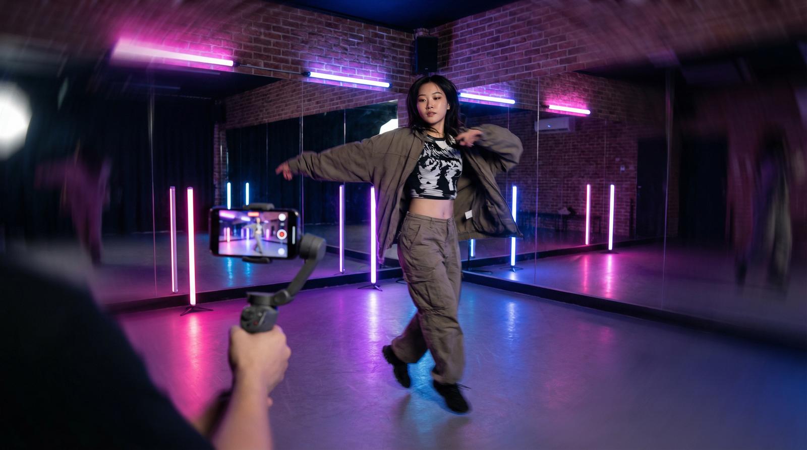 黄片舞蹈短视频